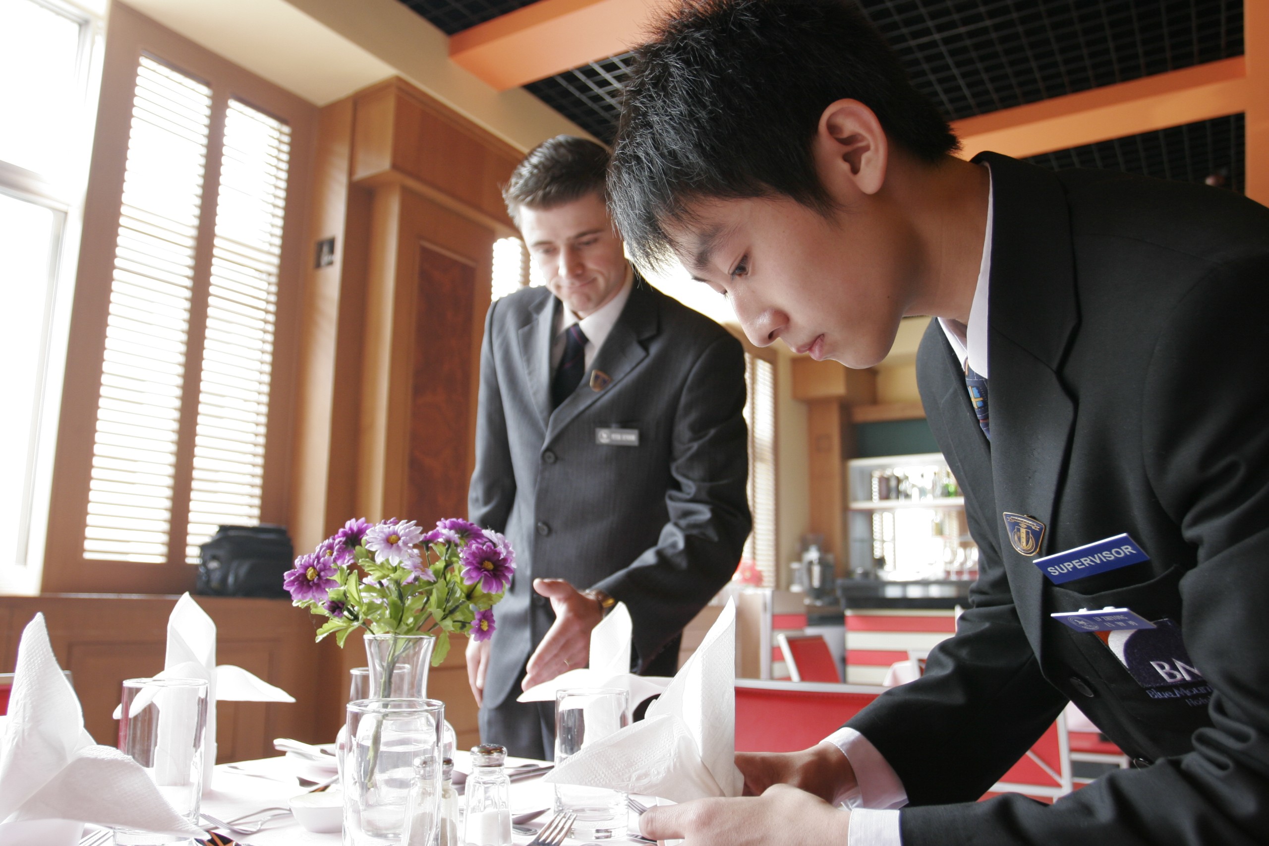 重磅炸彈 加拿大政府啟動全球技能戰略，酒店管理教育迎來新機遇